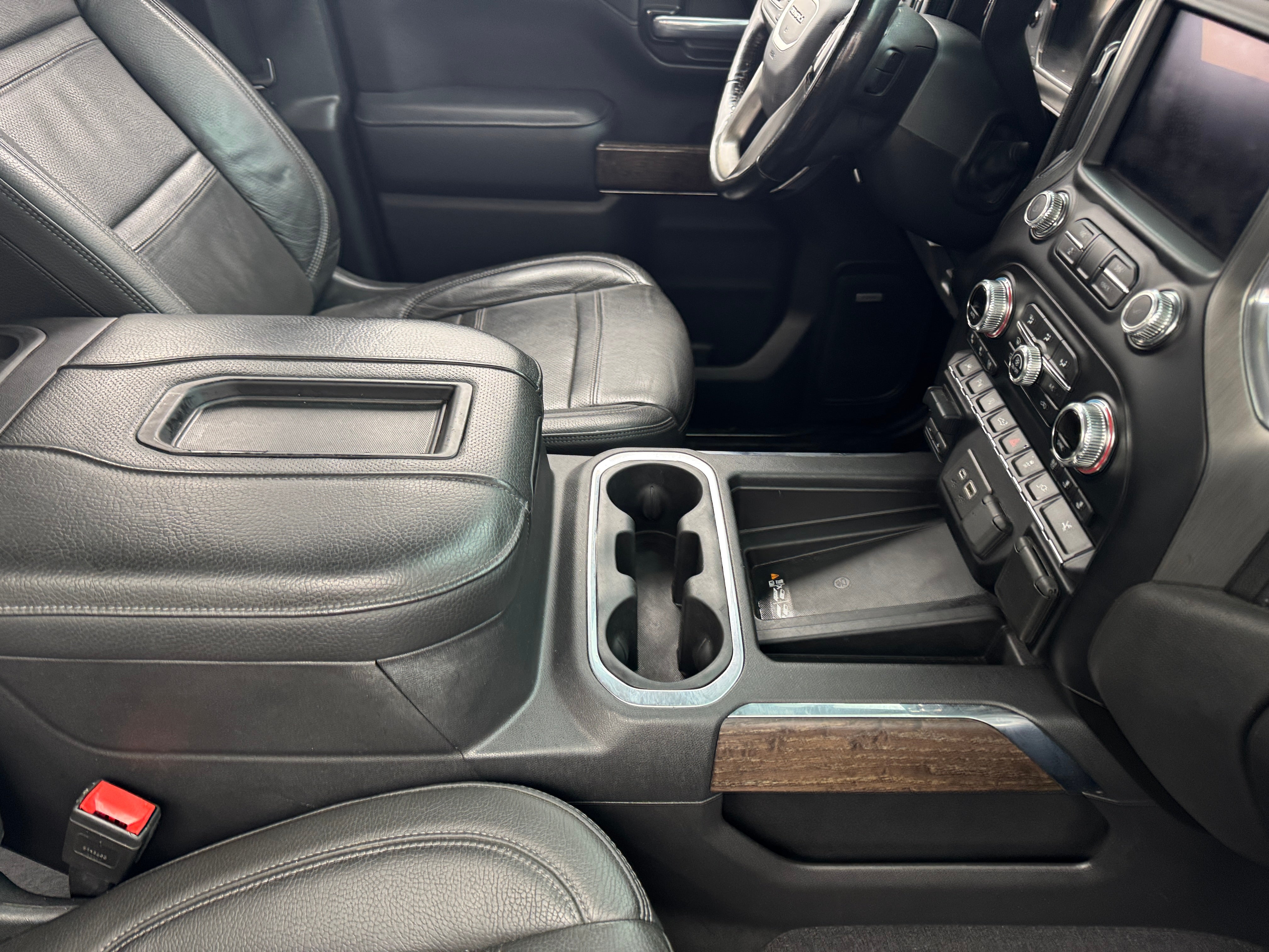 gmc sierra 1500 denali 2021 3GTP8FET4MG250355 image gmc sierra 1500 denali 2021 3GTP8FET4MG250355 image